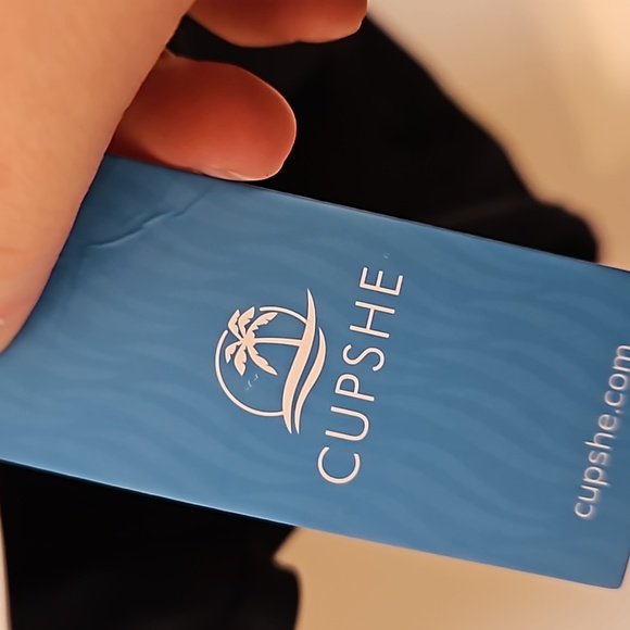 Cupshe Floral And Navy Halter Top  one Piece Swimsuit. NWT - Picture 3 of 6